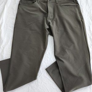 NWT Public Rec Worday Pants Dark Olive 33x30